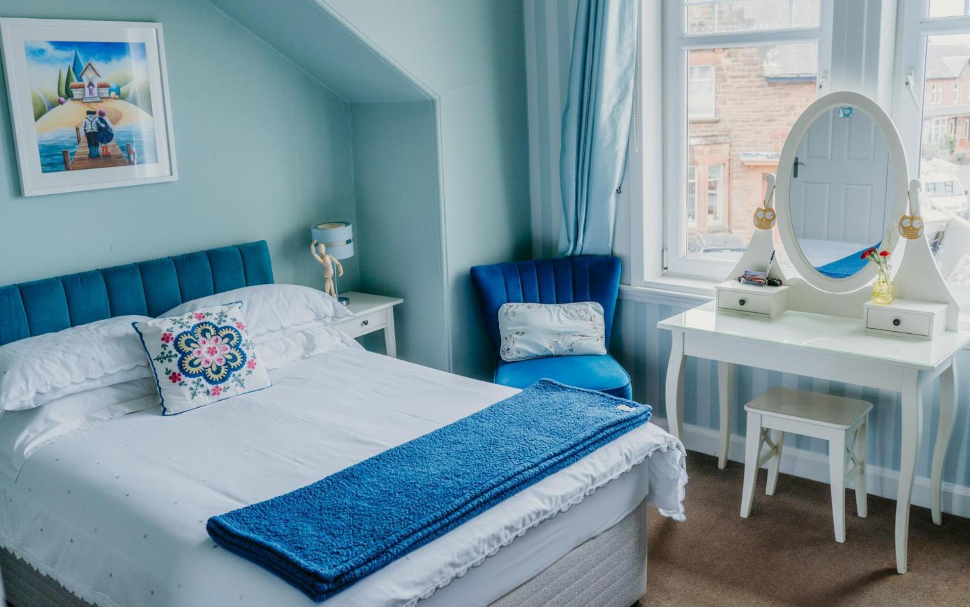 Dawn Break Guest House Ларгс Екстериор снимка